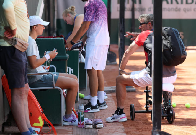 Iga Świątek na ostatnim treningu przez III rundą Roland Garros