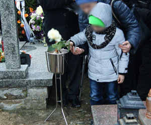 Ratowała sąsiadów z pożaru, osierociła synka. Tragedia na Mazowszu