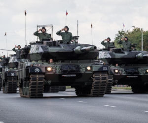 Pancerna pięść na defiladzie 2026. Od Leopardów 2 do K2 i Abramsów