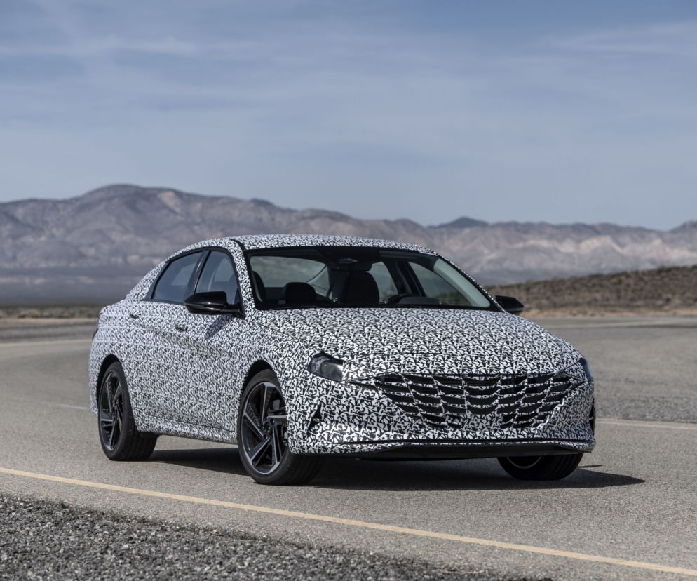 (2020) Zakamuflowany Hyundai Elantra N Line