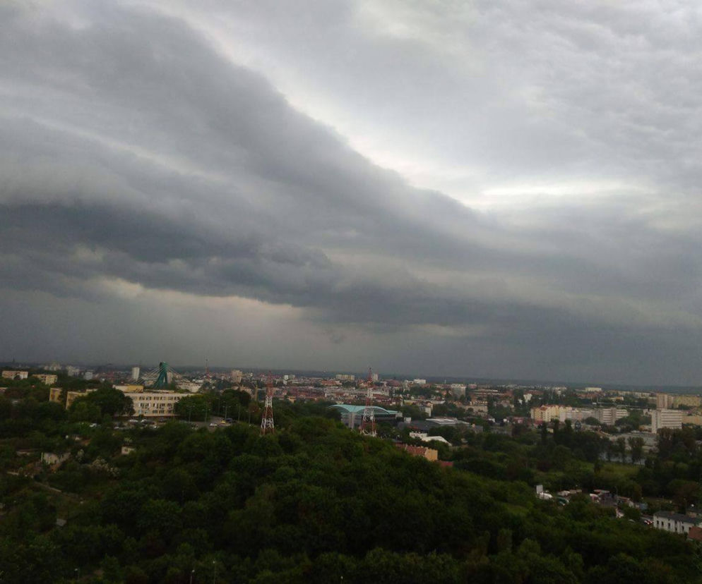 Widok z wieżowca na Wyżynach [ZDJĘCIE DNIA]