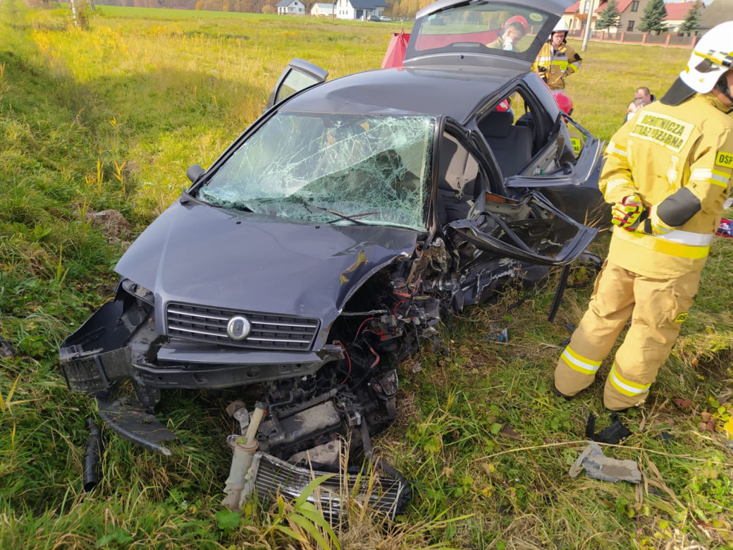 Koszmarny wypadek w Nieczajnej Górnej! 40-latek zginął, kierowca BMW uciekł