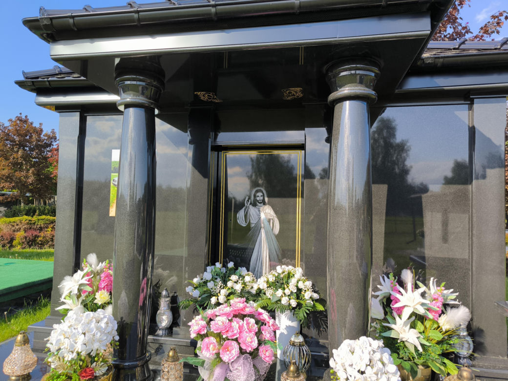 Nagrobki Romów na leszczyńskich cmentarzach