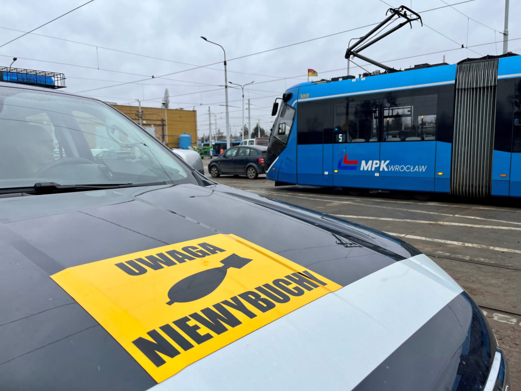  Niewybuch na zajezdni tramwajowej