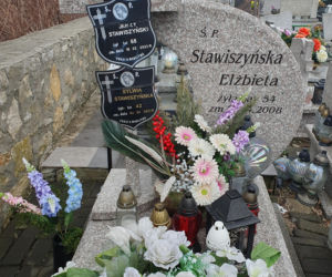 Runęli z balkonem, winnych nie ma