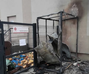 Łódź. Lodówka społeczna Caritasu spłonęła. Komuś bardzo przeszkadzała 