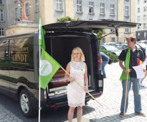 Protest przeciw dopalaczom w Katowciach