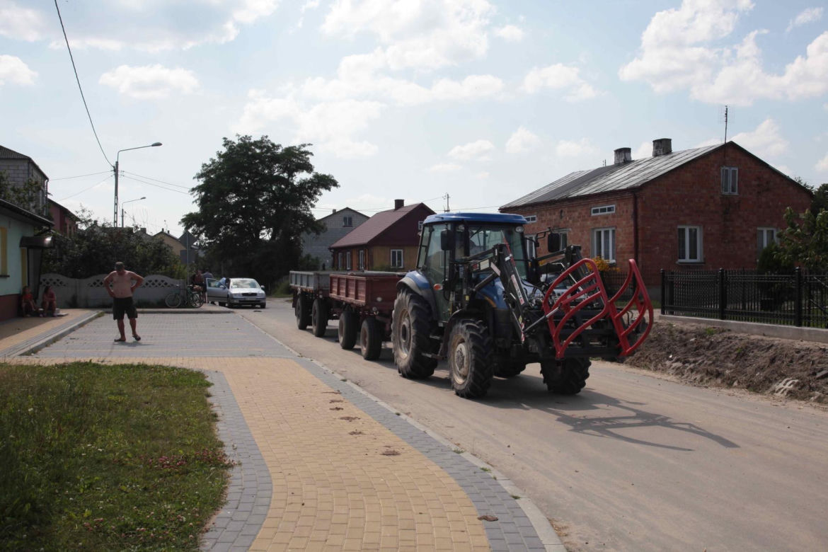 Bartek przyjechał do babci, zginął pod kołami traktora