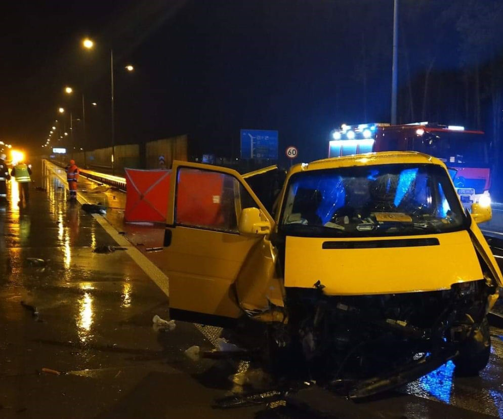 Śmiertelny wypadek na S8: Bus uderzył w bariery. Potem rozegrał się KOSZMAR 