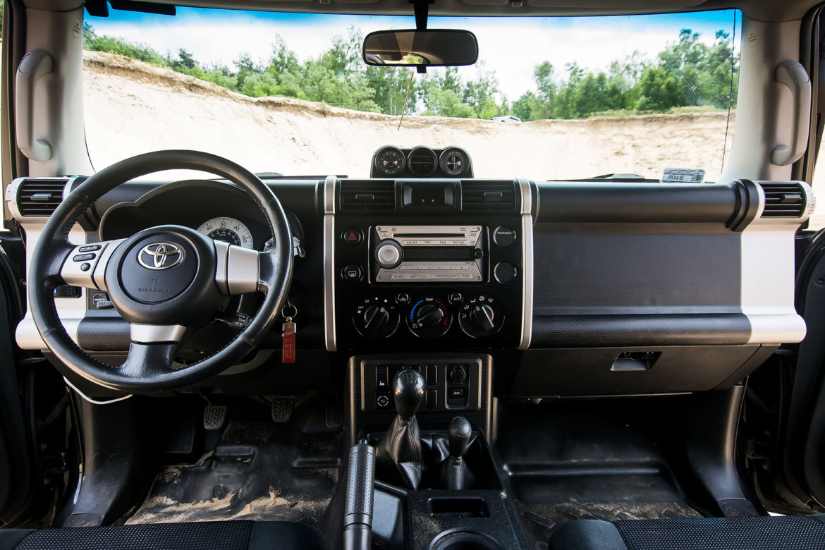 Toyota FJ Cruiser 4.0 V6 z instalacją CNG