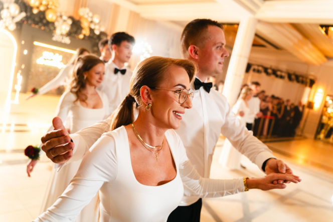 Studniówka 2026 młodzieży z IV LO im. Hetmana Stanisława Żółkiewskiego w Siedlcach