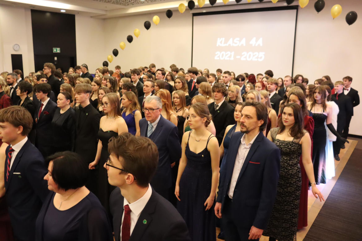 Studniówka V Liceum Ogólnokształcące w Poznaniu -
