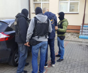 WPADL UCIEKINIER TEM 4
