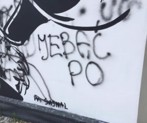 Katowice: Mural z Rafałem Trzaskowskim nie przetrwał nawet kilku godzin. Wandale już go zdewastowali [ZDJĘCIA]