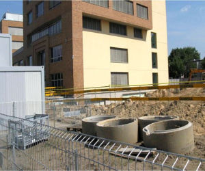 Zastosowanie systemowych balustrad ochronnych_Uniwersytet Kardyna