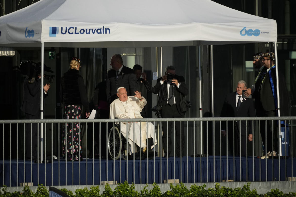 Szok, co o kobietach powiedział papież Franciszek. "Płodne przyjęcie". Świat grzmi!