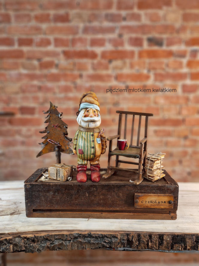 "Pędzlem, młotkiem, kwiatkiem" - bajkowe dzieła Kasi