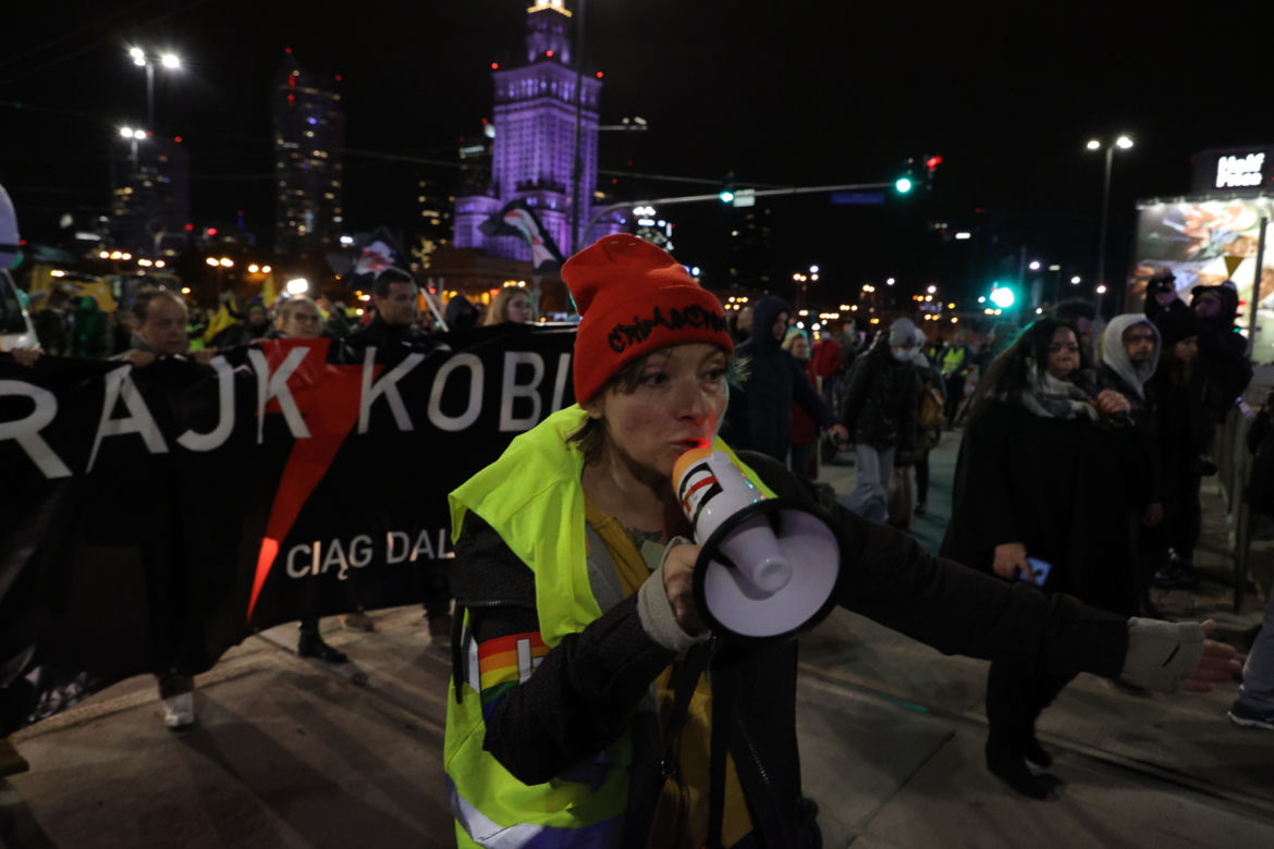 Strajk Kobiet w Warszawie. Tłumy znów wychodzą na ulice