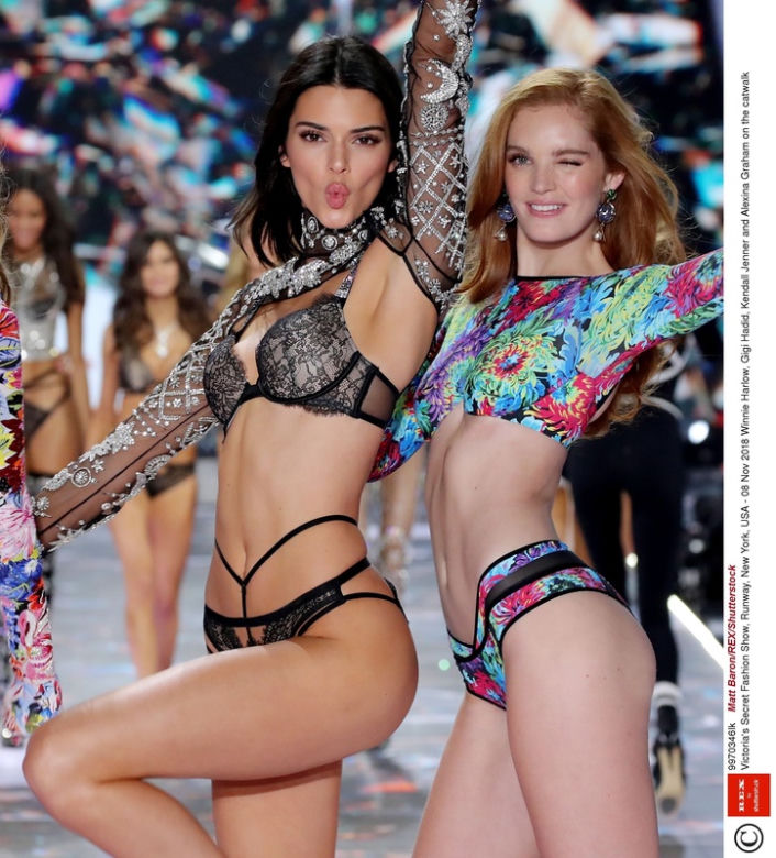 Pokaz Victoria's Secret