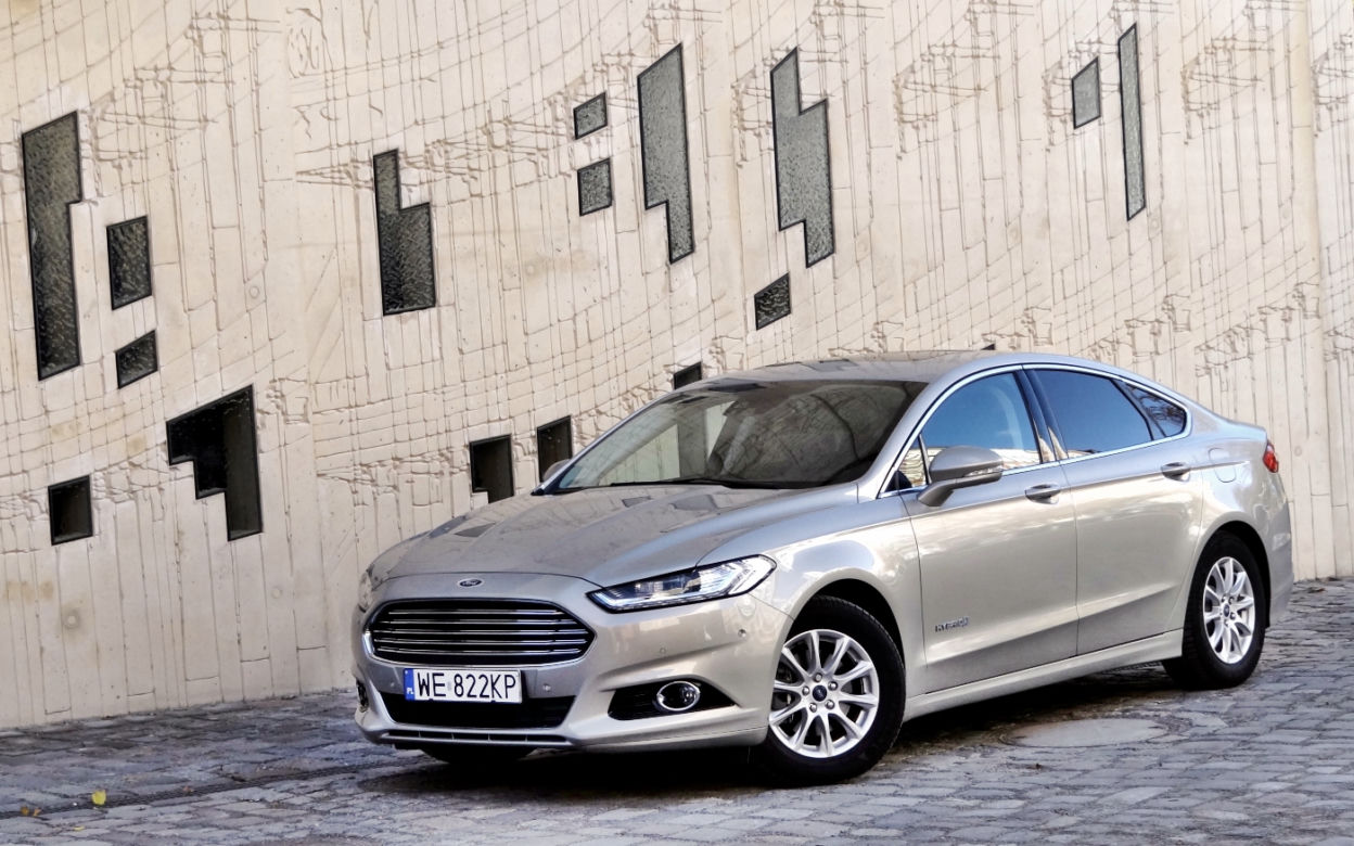 Ford Mondeo 2.0 Hybrid eCVT Titanium