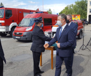 53 opryskiwacze zakupione w ramach Małopolskiej Tarczy Antykryzysowej przekazano strażakom OSP z powiatu tarnowskiego
