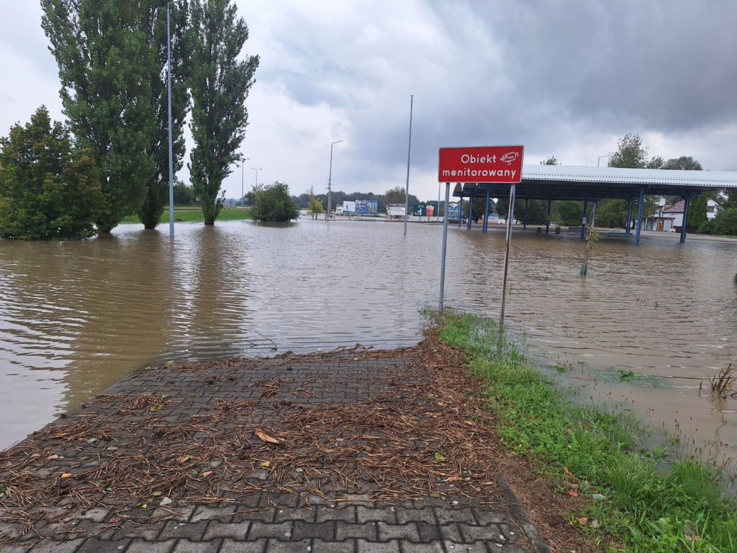 Chałupki zalane i odcięte od świata