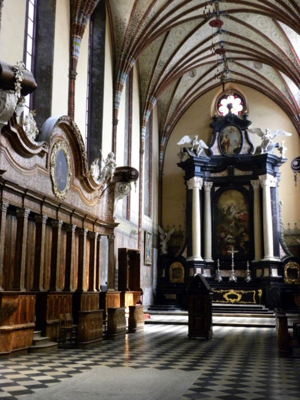 Niesamowite miasteczko nad Zalewem Wiślanym. Historia i magia w jednym miejscu