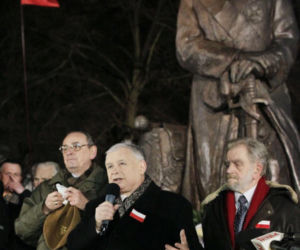 Marsz PiS w 30. rocznicę stanu wojennego - 13 grudnia 2011