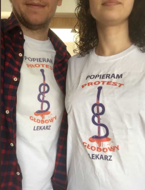 Protest lekarzy w Polsce. Rezydenci podejmą GŁODÓWKĘ