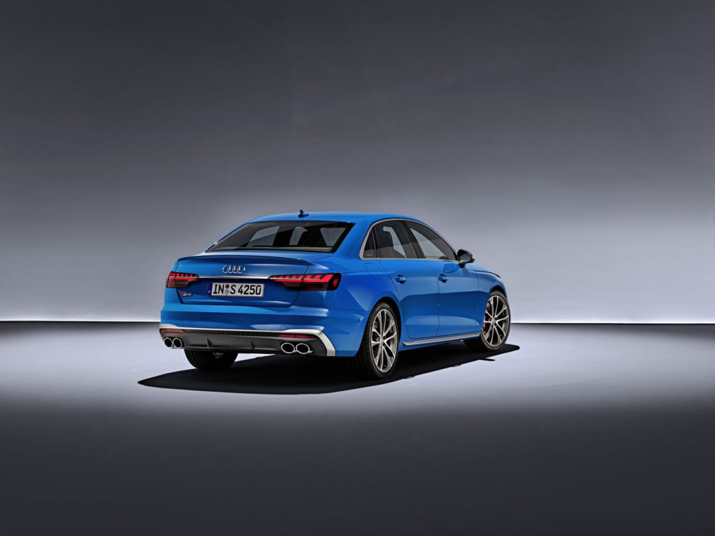Audi S4