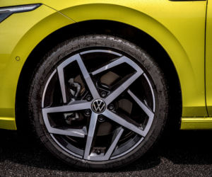 Volkswagen Golf Style 1.5 eTSI 130 KM / Lemon Yellow