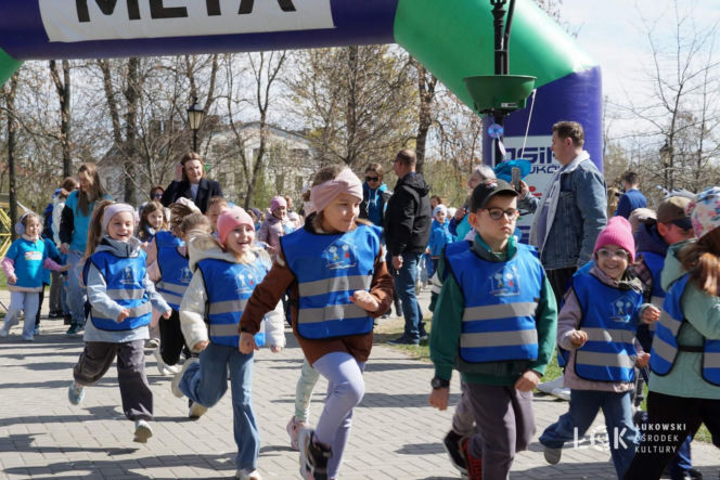 8. Niebieski Bieg Stowarzyszenia „Labirynt” w Łukowie - ZDJĘCIA cz. 1