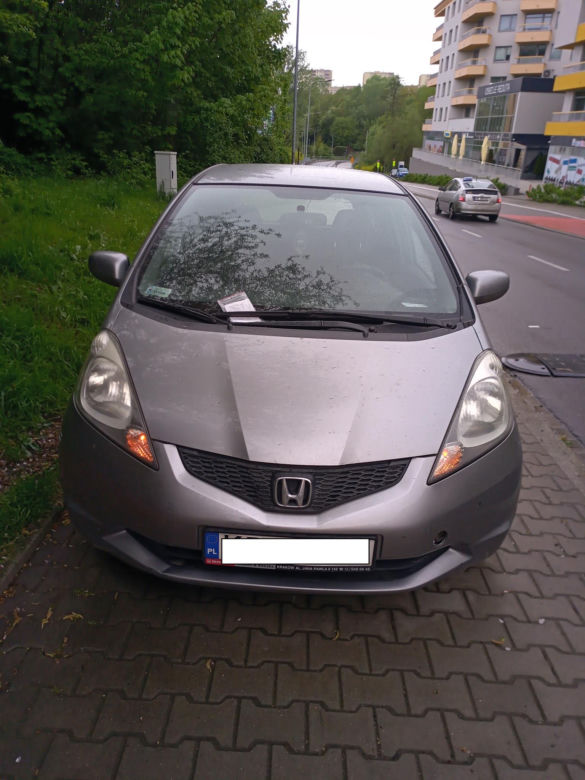 Kraków. Mistrzowie parkowania wyróżnieni przez straż miejską. "Prezentujemy dokonania naszych lokalnych zawodowców"