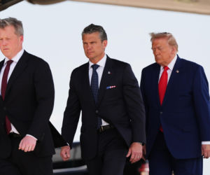 Donald Trump żegnał poległych żołnierzy. Padły poruszające słowa do ich rodzin