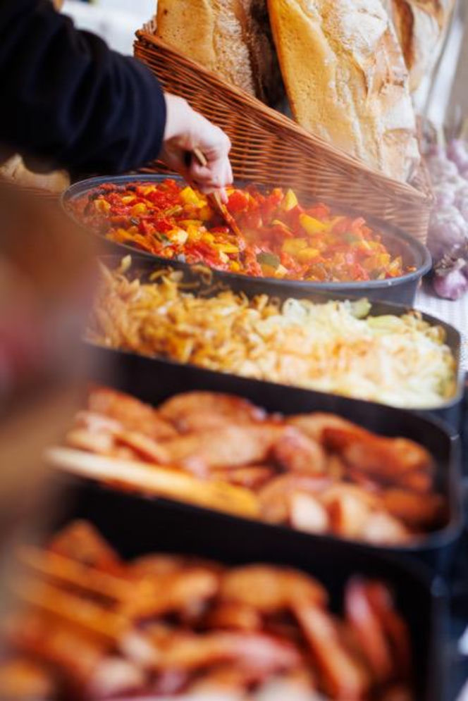 Kiermasz Bożonarodzeniowy na Małym Rynku w Krakowie