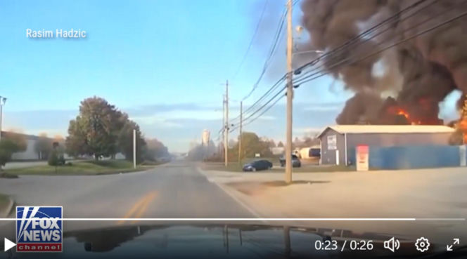 Uchwycono katastrofę lotniczą na filmie. Ten kierowca oszukał przeznaczenie