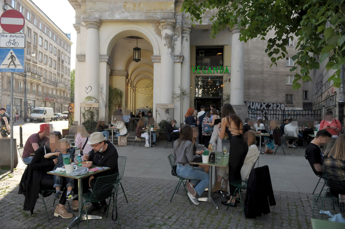 Warszawa świętowała luzowanie obostrzeń