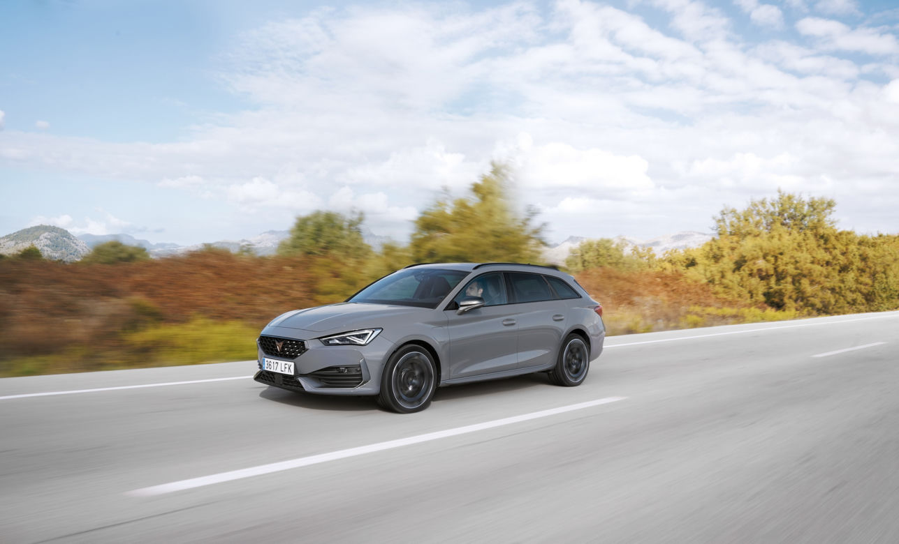 Nowa Cupra Leon (2021)