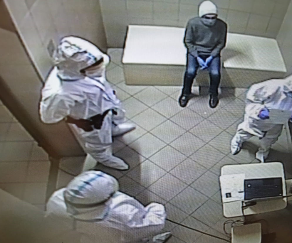 Miał koronawirusa, spacerował po lotnisku. Szybka reakcja służb na Okęciu