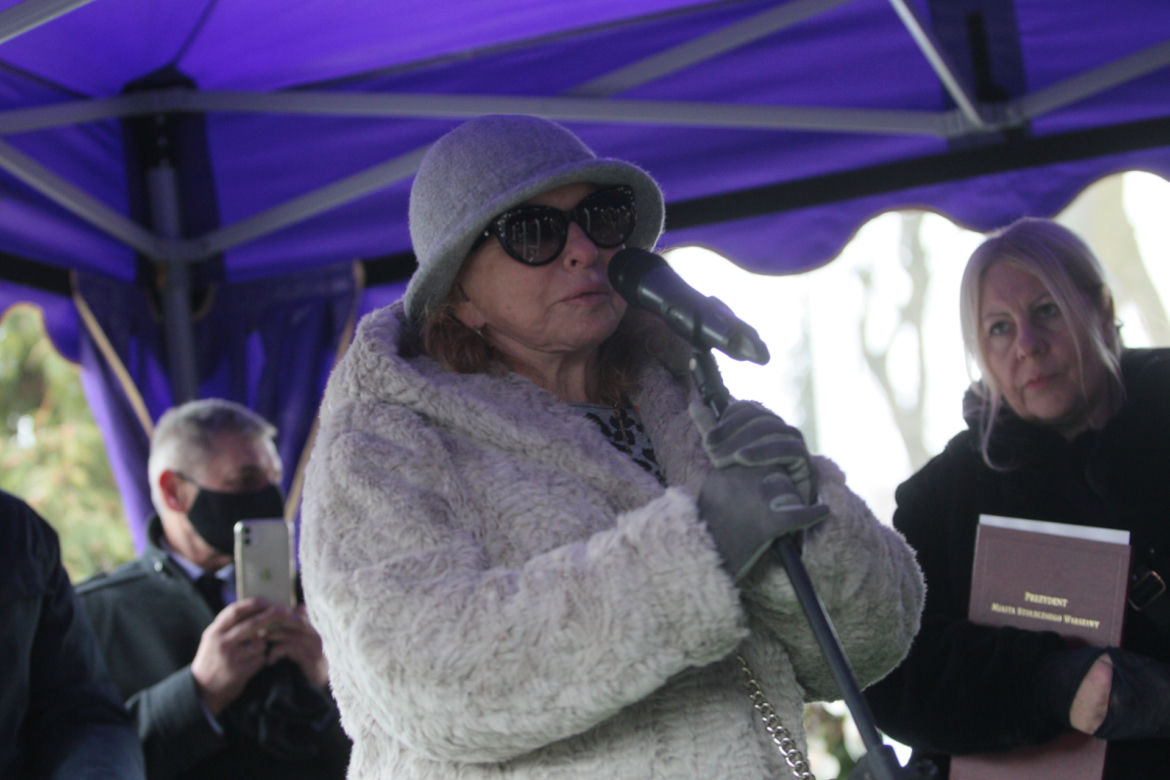Straciliśmy człowieka niezwykłego, o niezwykłym sercu, niezwykłej wrażliwości i delikatności - mówiła Małgorzata Potocka, twórczyni Teatru Sabat 