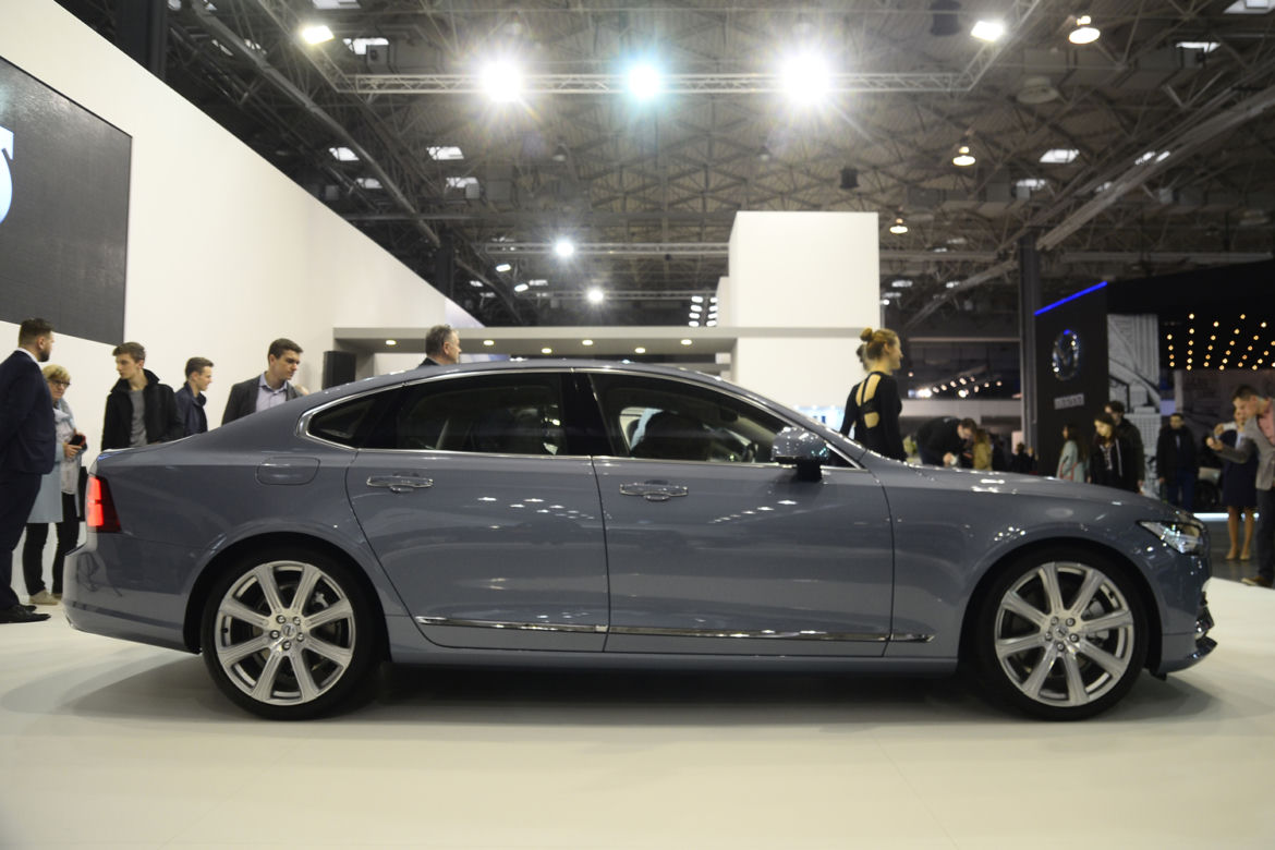 Volvo S90