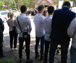Pogrzeb 16-letniego Piotra z Ciela. Za dużo znaków zapytania