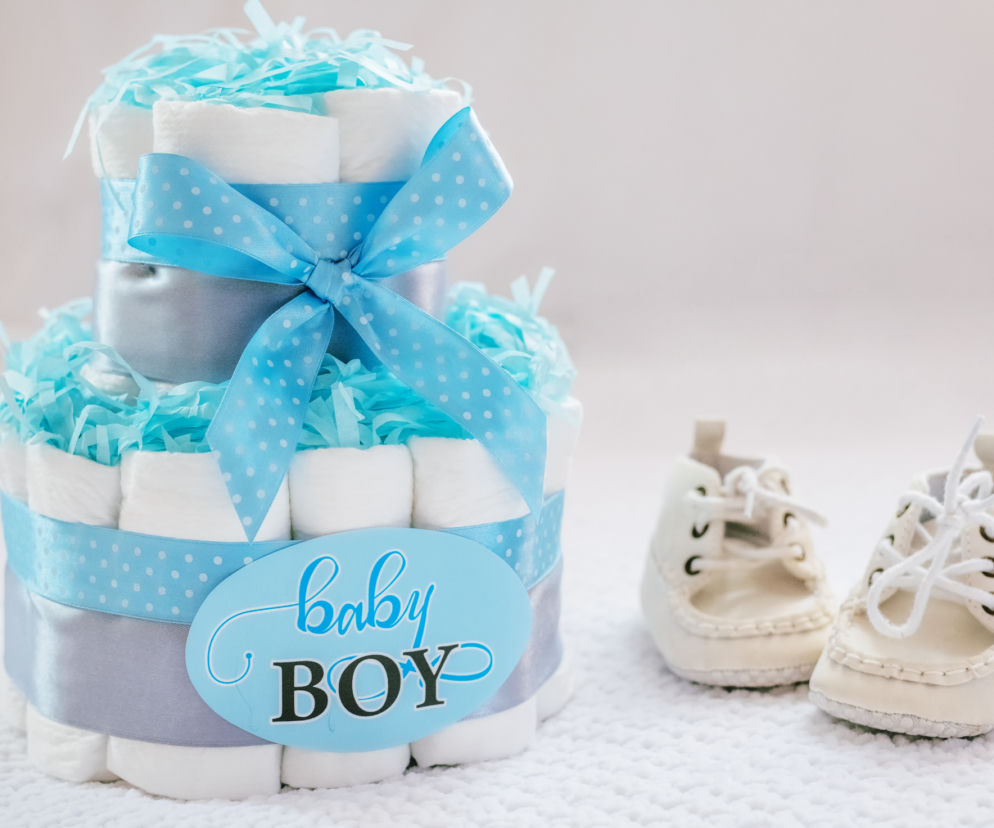 Tort z pampersów: jak zrobić prezent na baby shower na BABY SHOWER