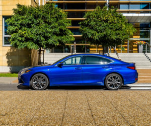 Lexus ES300h F Sport