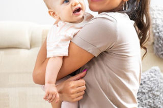 Pierwsza miłość odc. 4164. Lilka (Sylwia Sokołowska), jej córka Pola