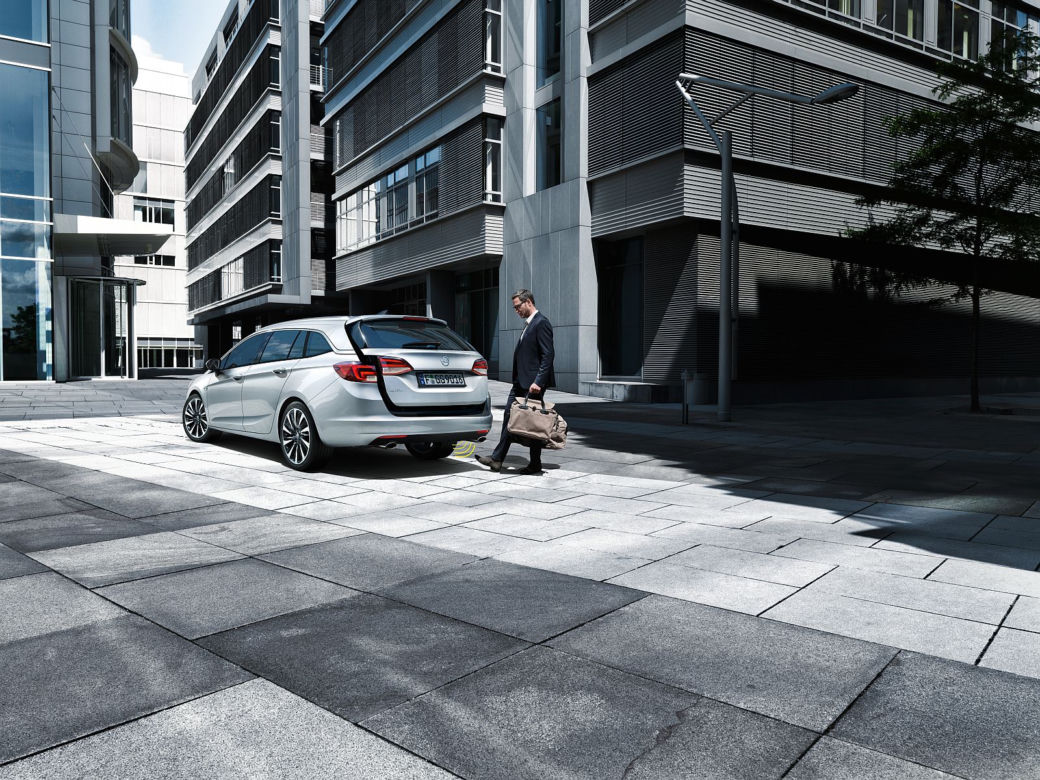 2015 nowy Opel Astra Sports Tourer