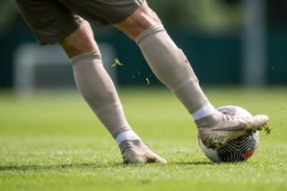 Widzew Łódź gromi w sparingu. Kto skradł show niesamowitym golem?