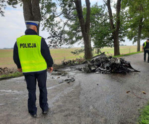 Warmińsko-mazurskie: Dwie osoby spłonęły żywcem w porsche
