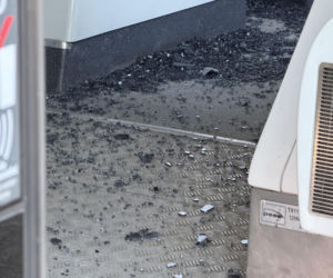 Zderzenie ciężarówki z tramwajem i potrącenie na torowisku; utrudnienia w kursowaniu tramwajów