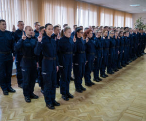 Młodzi policjanci złożyli w Bydgoszczy ślubowanie